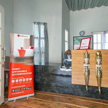 Reddoorz Near Grojogan Sewu Tawangmangu Hotel Karanganyar  Exterior photo