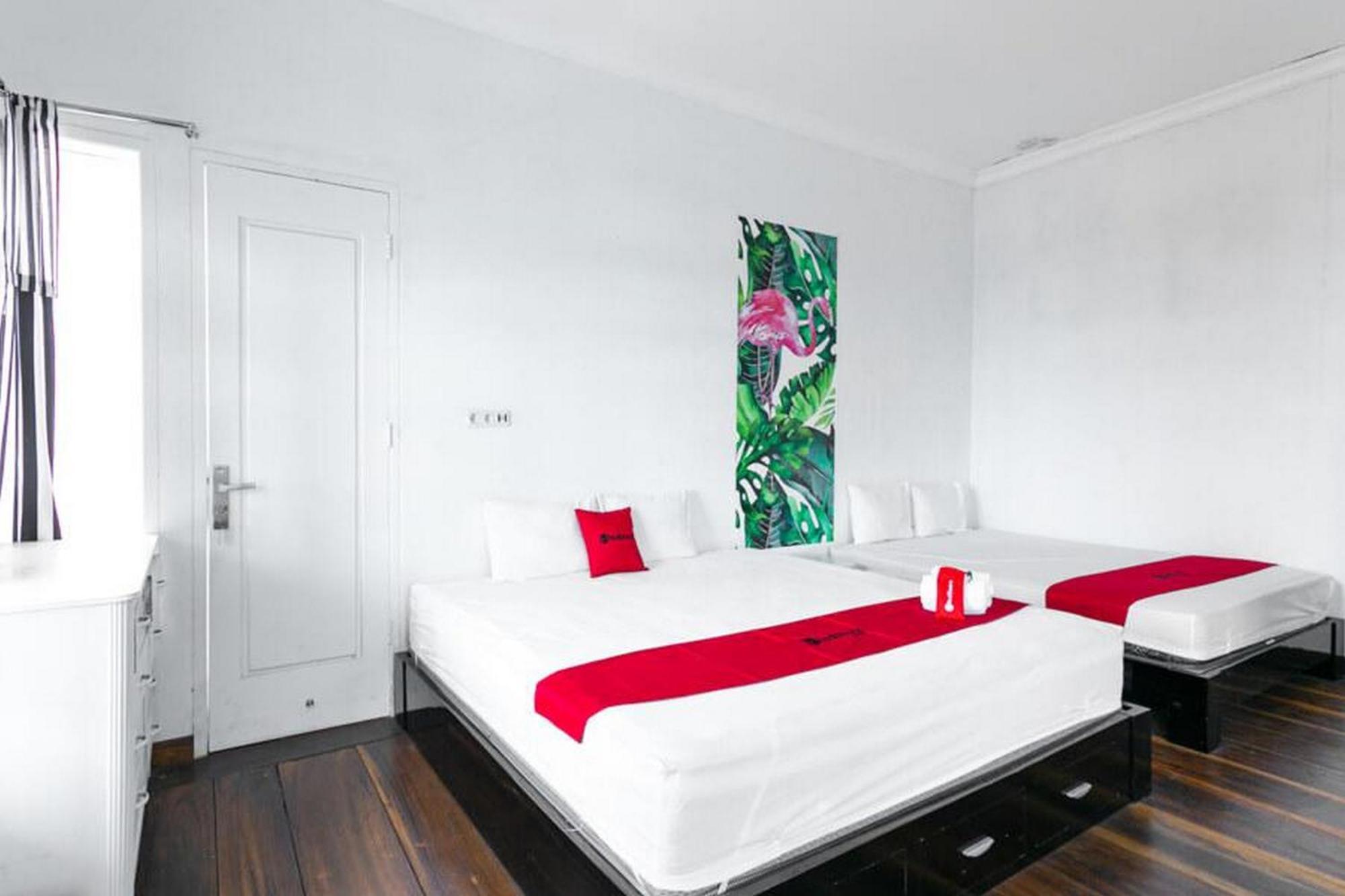 Reddoorz Near Grojogan Sewu Tawangmangu Hotel Karanganyar  Exterior photo